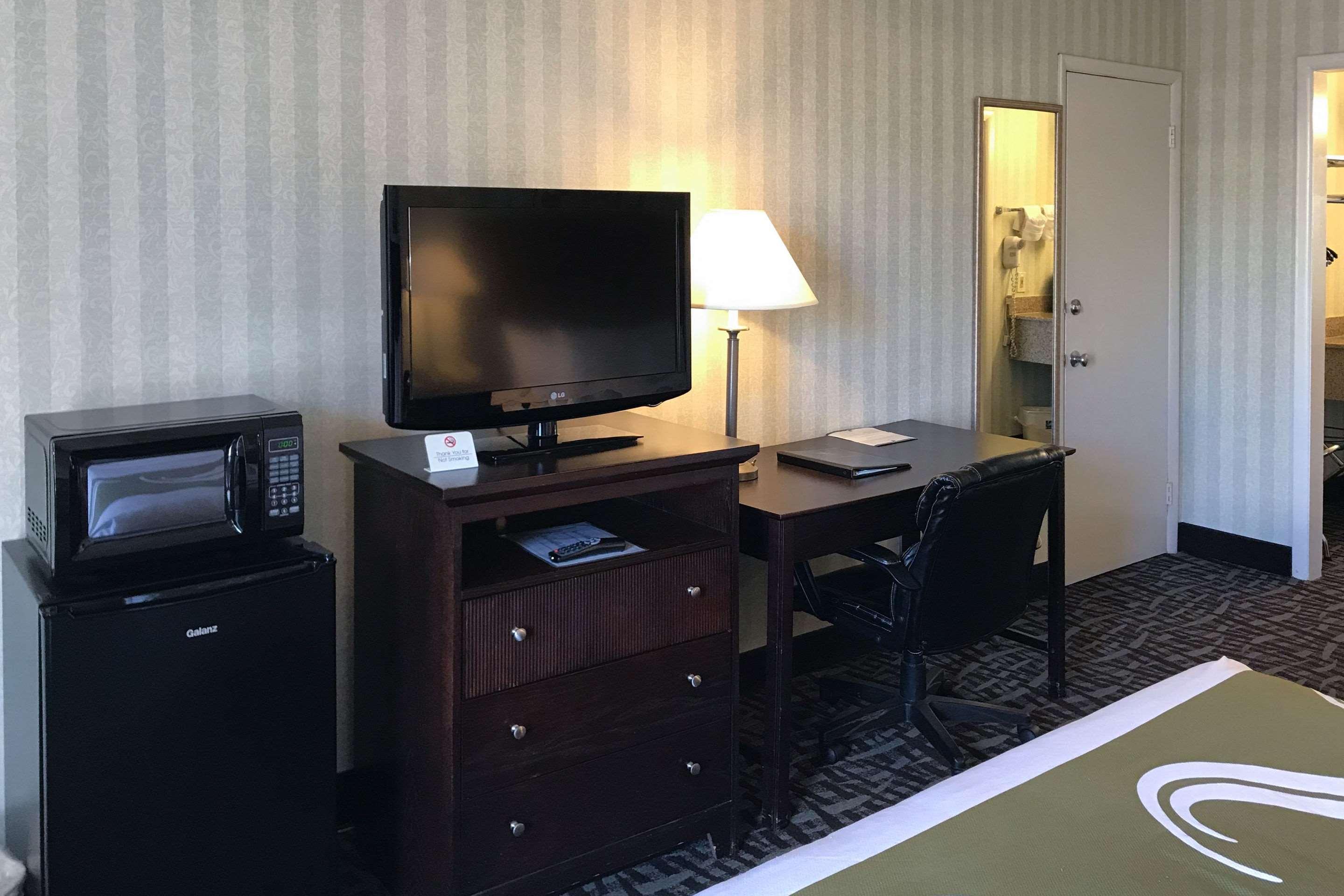 Quality Inn Fredericksburg Near Historic Downtown Eksteriør bilde